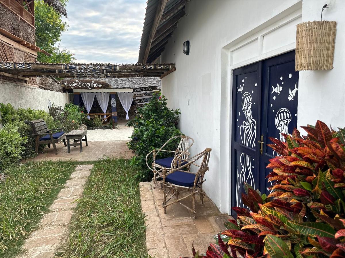 Ocean Breeze Boutique Hotel Nungwi Exterior photo