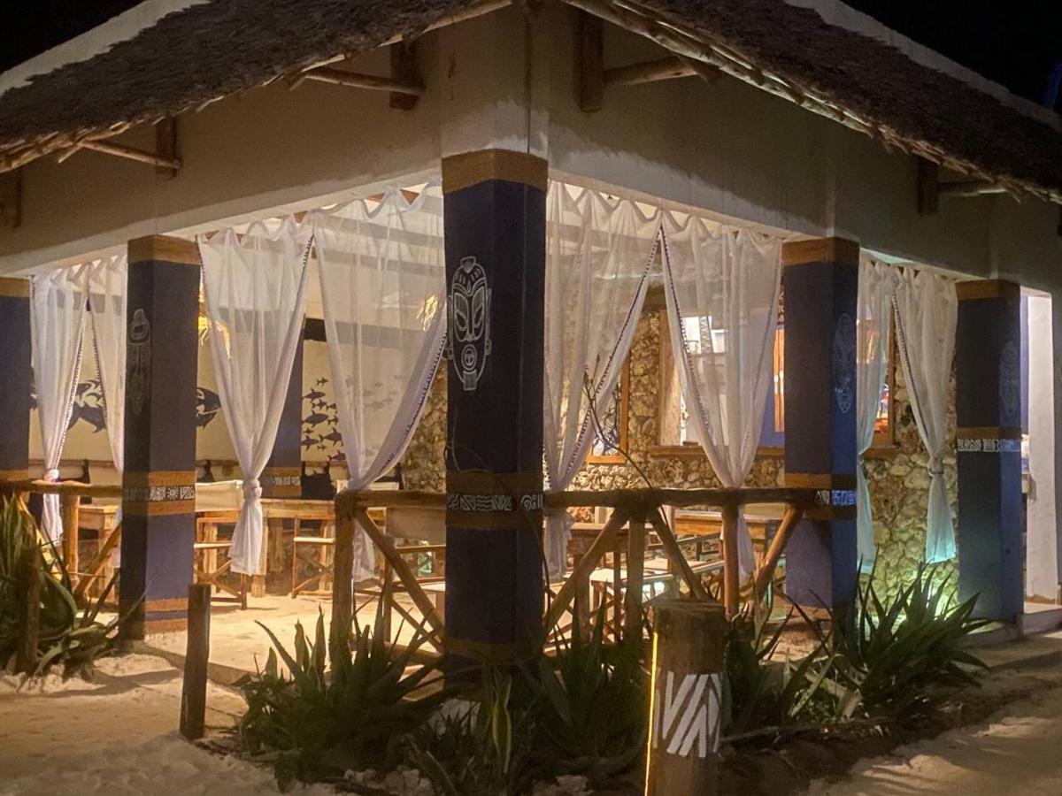 Ocean Breeze Boutique Hotel Nungwi Exterior photo